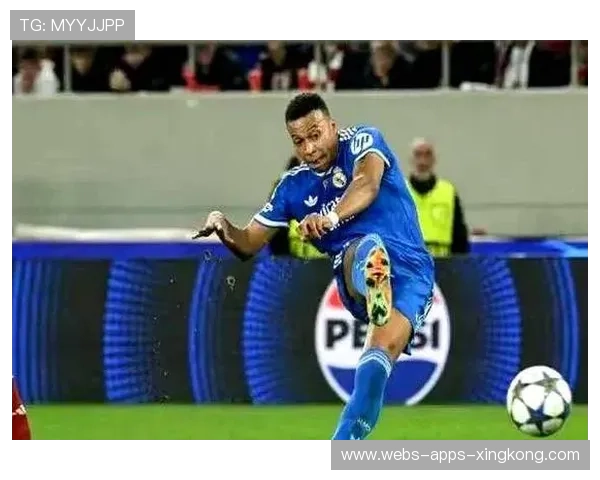 国际米兰—科维纳奇抢点头球破门 国际米兰—科维纳奇抢点头球破门