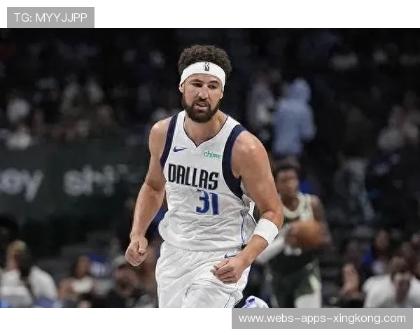 独行侠稳定输出，东契奇与汤普森双双爆发，冲击西部前四